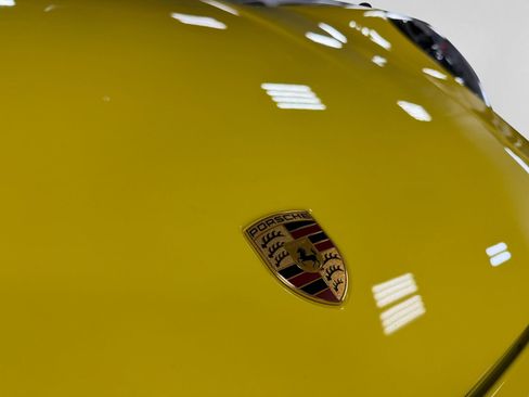 Used 2020 Porsche 911 Carrera S RWD image 11
