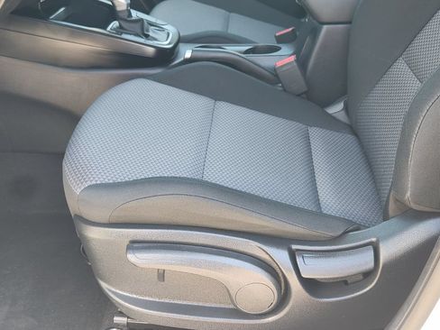 Certified 2025 Kia Soul LX w/ LX Technology Package FWD image 27