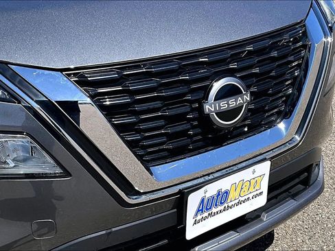 Used 2022 Nissan Rogue SL AWD/4WD image 39