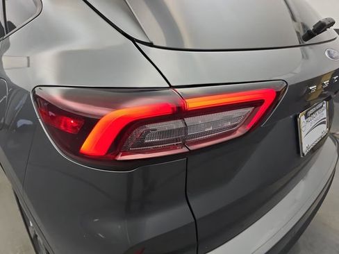 Used 2024 Ford Escape ST-Line w/ Tech Pack #1 image 18