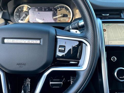 Certified 2022 Land Rover Discovery Sport SE R-Dynamic AWD/4WD image 12