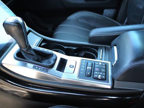 Used 2013 Land Rover Range Rover Sport HSE LUX image 32