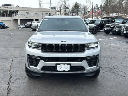 New 2026 Jeep Grand Cherokee L Limited image 2