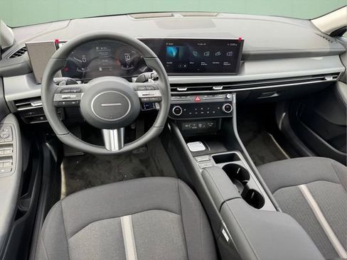 New 2026 Hyundai Sonata SEL FWD image 15