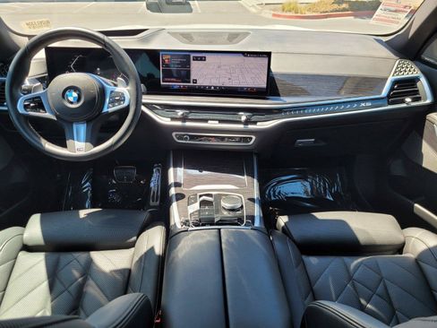 Used 2025 BMW X5 xDrive40i w/ M Sport Package AWD/4WD image 20