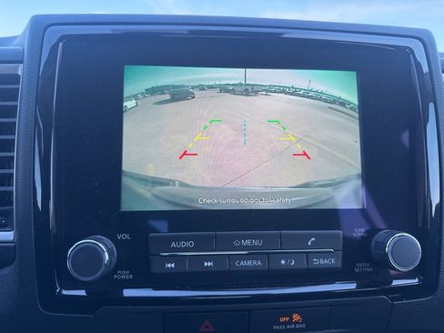 Certified 2022 Nissan Frontier SV w/ Technology Package image 33