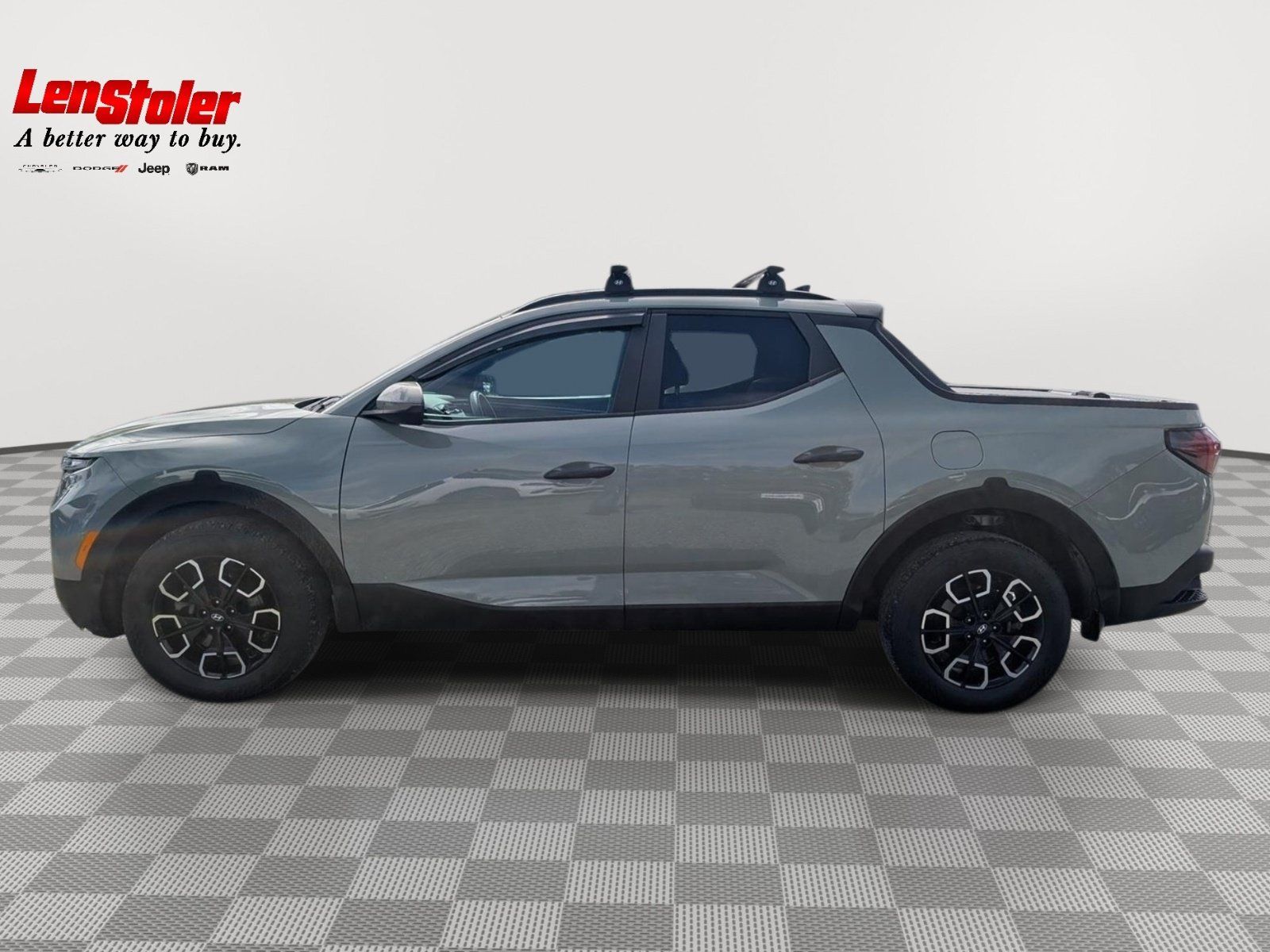 Used 2022 Hyundai Santa Cruz SEL w/ Activity Package AWD/4WD image 2