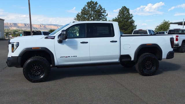 New 2026 GMC Sierra 2500 AT4X w/ AT4X AEV Edition AWD/4WD image 6