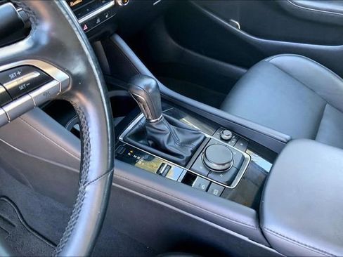 Used 2022 MAZDA MAZDA3 s AWD/4WD image 17