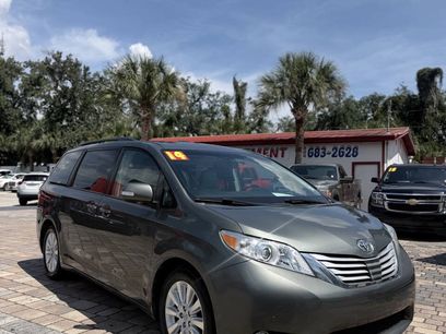 Used 2014 Toyota Sienna Limited w/ Limited Premium Package