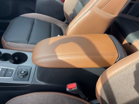 New 2025 Ford Bronco Sport Outer Banks w/ Outer Banks Tech Package+ AWD/4WD image 11