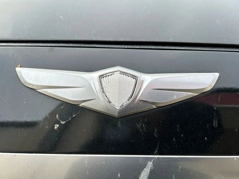 Used 2015 Hyundai Genesis 3.8 w/ Option Group 03 image 3