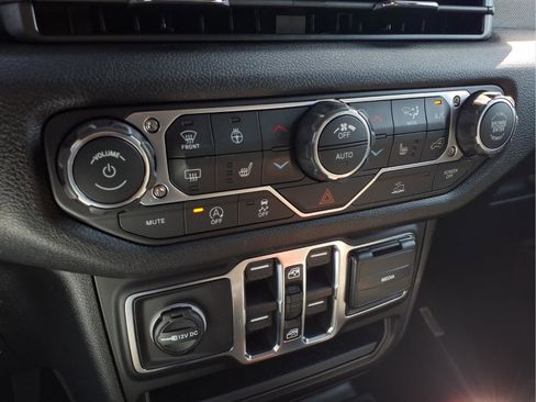 New 2026 Jeep Wrangler Unlimited Sport AWD/4WD image 14
