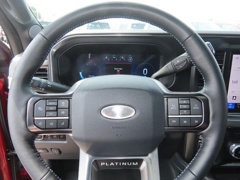 New 2026 Ford F250 Platinum AWD/4WD image 28