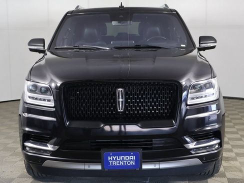 Used 2019 Lincoln Navigator L Reserve AWD/4WD image 18