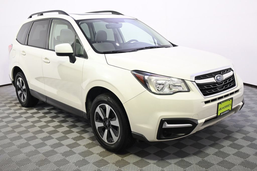 Used 2017 Subaru Forester 2.5i Premium w/ All-Weather Package AWD/4WD image 6