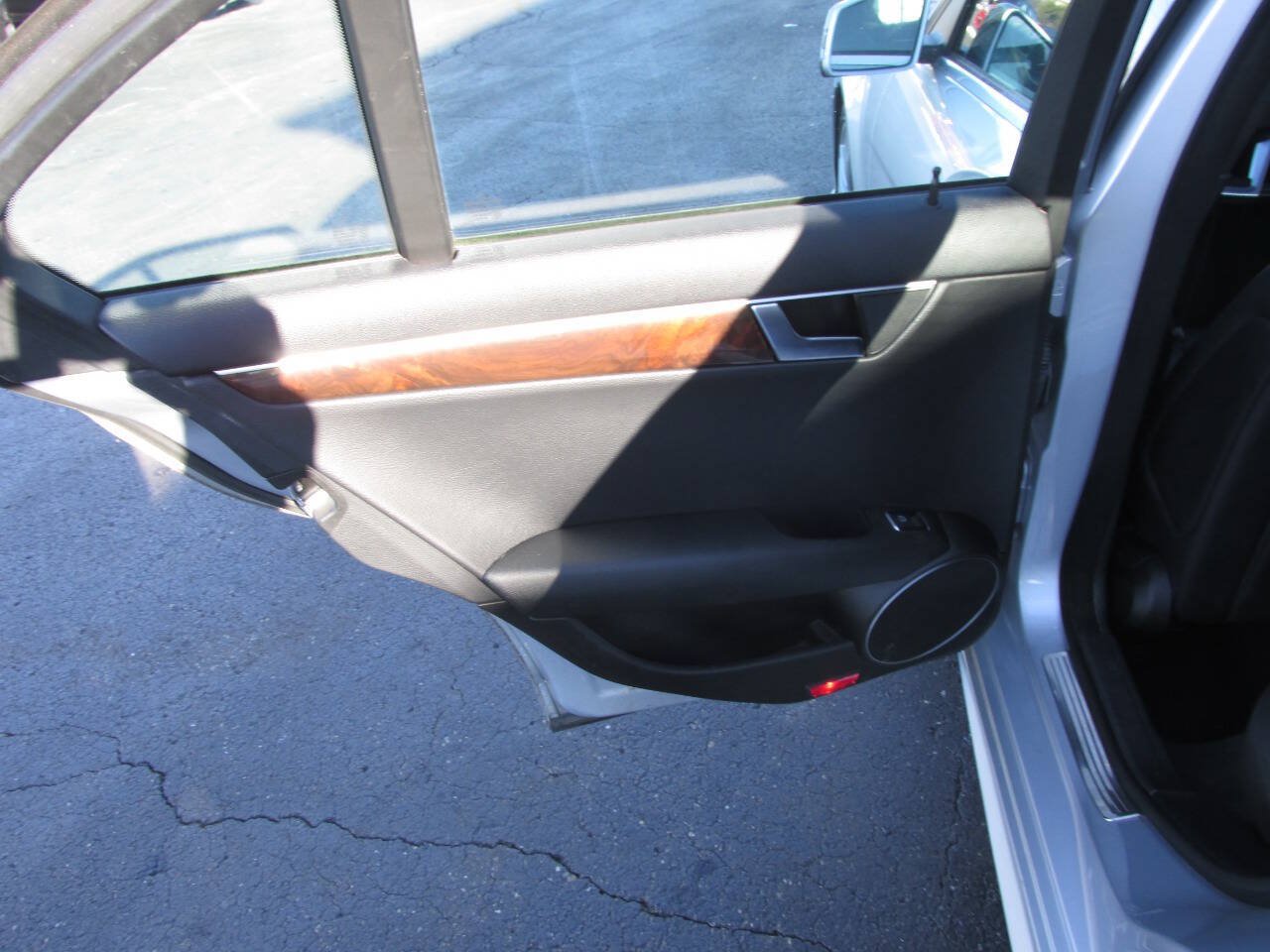Used 2012 Mercedes-Benz C 300 4MATIC Sedan w/ Premium 1 Pkg image 12