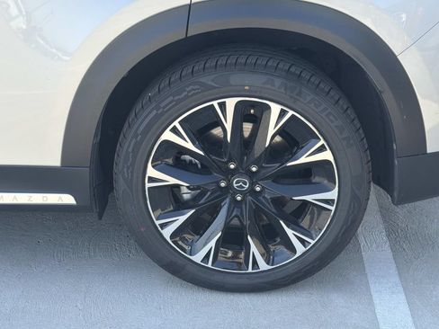 Used 2024 MAZDA CX-90 Plug-In Hybrid w/ Premium Pkg AWD/4WD image 14