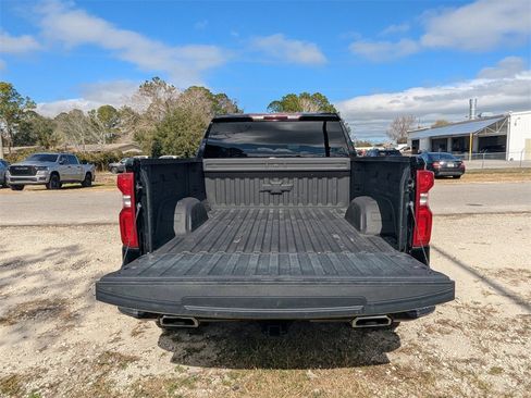Used 2021 Chevrolet Silverado 1500 LT Trail Boss w/ Bed Protection Package image 13