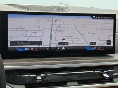 Used 2026 BMW X5 sDrive40i w/ Premium Package RWD image 28