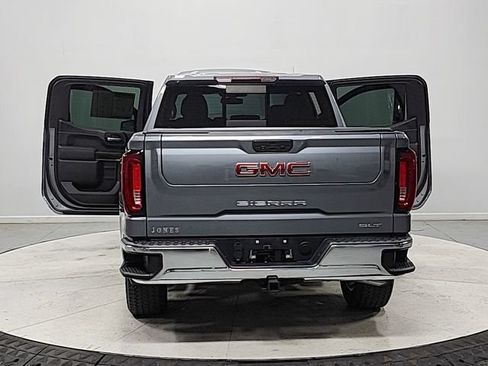 Used 2021 GMC Sierra 1500 SLT w/ SLT Premium Package AWD/4WD image 14