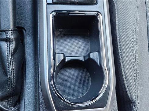 Used 2018 Toyota Tacoma SR5 image 13