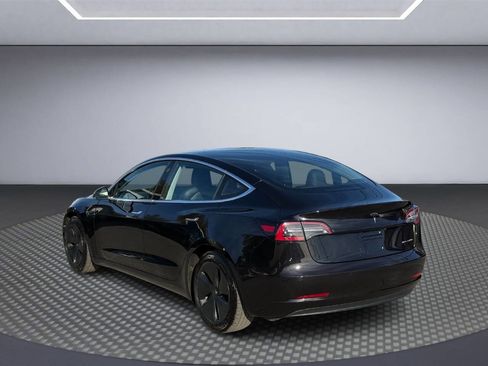 Used 2018 Tesla Model 3 Long Range image 4