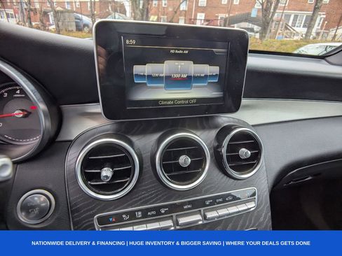 Used 2019 Mercedes-Benz GLC 300 GLC 300 w/ Premium Package image 25