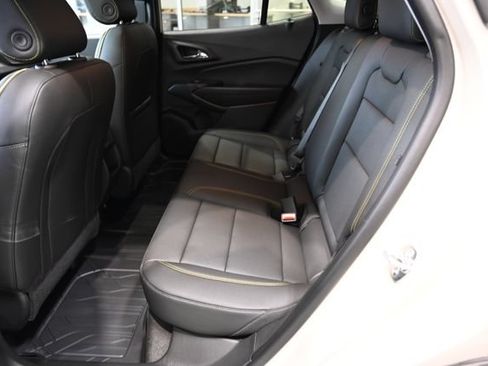 New 2026 Chevrolet Trax ACTIV w/ Sunroof Package FWD image 11