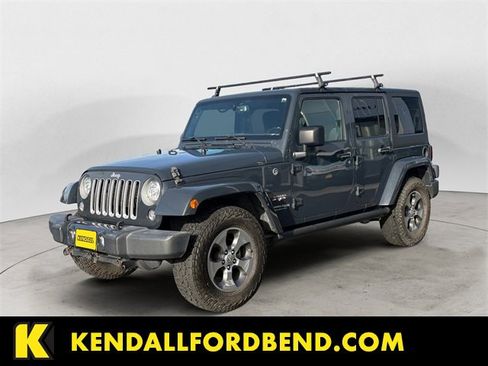 Used 2018 Jeep Wrangler Unlimited Sahara w/ Connectivity Group image 1