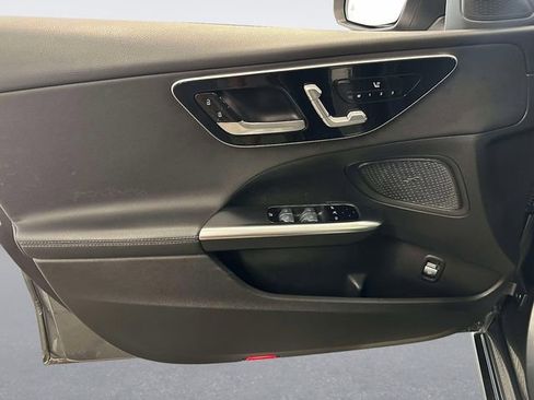 Used 2023 Mercedes-Benz C 300 4MATIC Sedan image 14