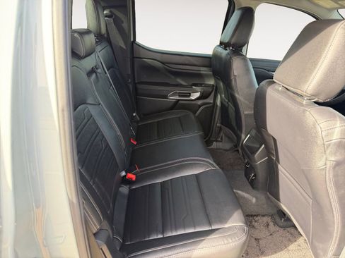 Used 2024 Ford Ranger Lariat w/ FX4 Off-Road Package image 13