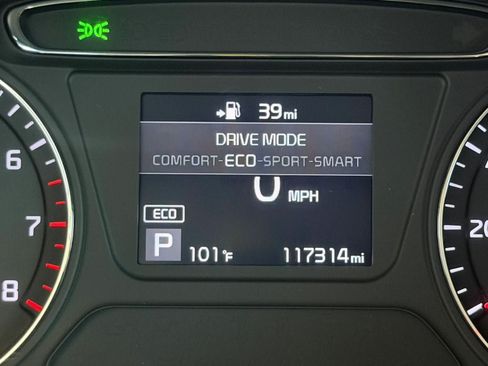 Used 2019 Kia Sorento FWD V6 image 65