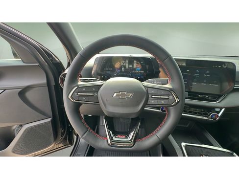 New 2026 Chevrolet Equinox RS w/ Convenience Package III AWD/4WD image 22