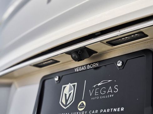 Used 2022 Bentley Flying Spur W12 AWD/4WD image 13