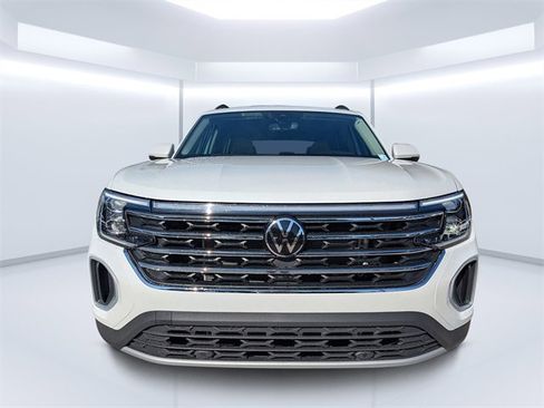 New 2026 Volkswagen Atlas SE image 8
