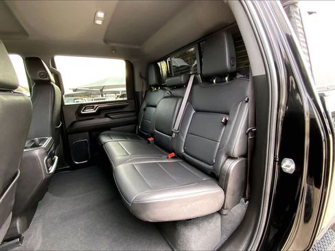 Used 2024 Chevrolet Silverado 3500 LTZ w/ LTZ Premium Package image 18