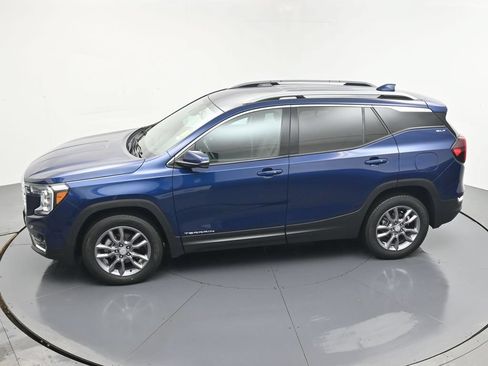 Used 2023 GMC Terrain SLT AWD/4WD image 26