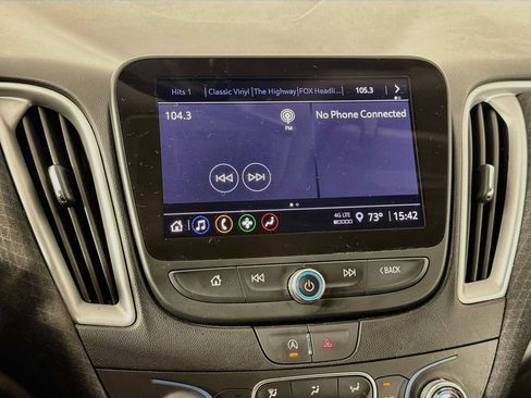 Used 2023 Chevrolet Malibu LT FWD image 14