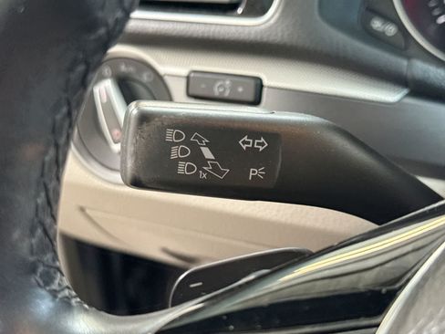 Used 2018 Volkswagen Passat 2.0T R-Line FWD image 32