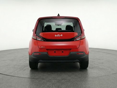 Used 2025 Kia Soul LX w/ LX Technology Package image 7
