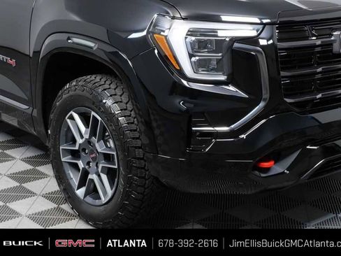 New 2026 GMC Terrain AT4 w/ Convenience Package III AWD/4WD image 32