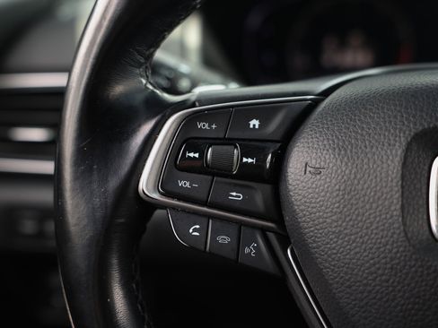 Used 2021 Honda Accord Sport image 29
