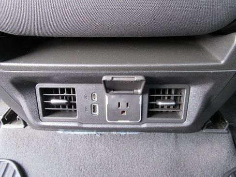 Certified 2023 GMC Sierra 1500 SLE image 23