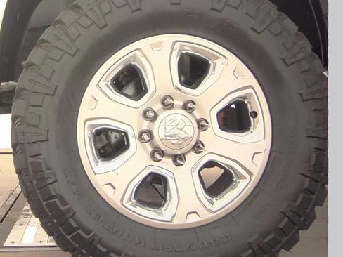 Used 2014 RAM 2500 Laramie AWD/4WD image 11