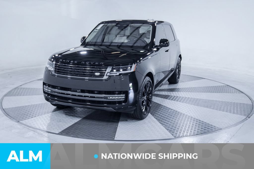 Used 2023 Land Rover Range Rover Long Wheelbase SE AWD/4WD image 2