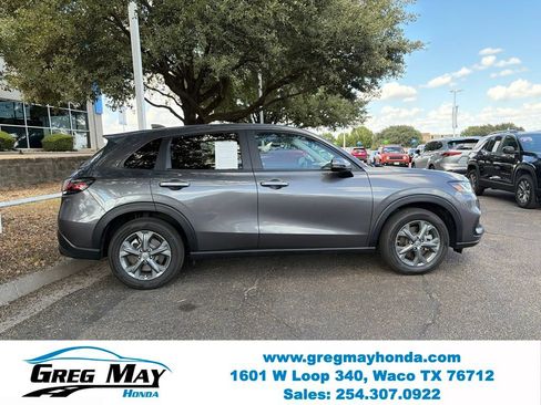 Used 2026 Honda HR-V LX image 9
