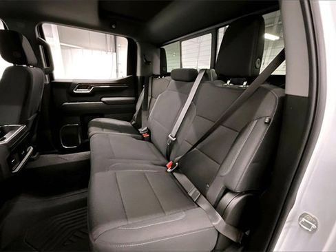 Used 2024 Chevrolet Silverado 1500 LT Trail Boss w/ Convenience Package II image 23