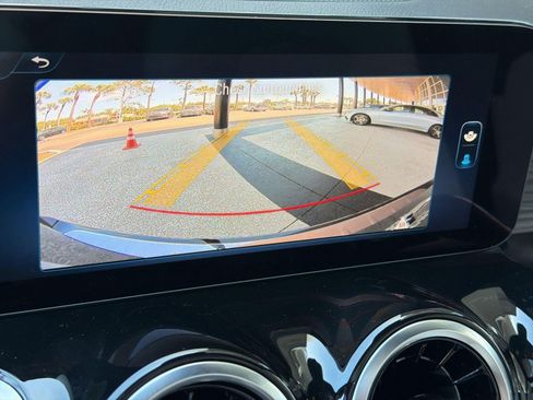 New 2026 Mercedes-Benz GLB 250 image 23