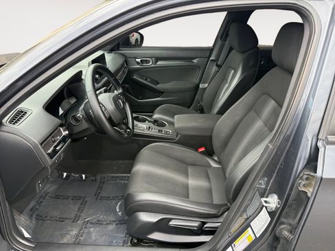 Used 2023 Honda Civic Sport image 10